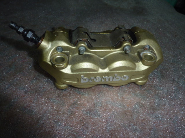 étrier avant 1000 tuono brembo - photo 1