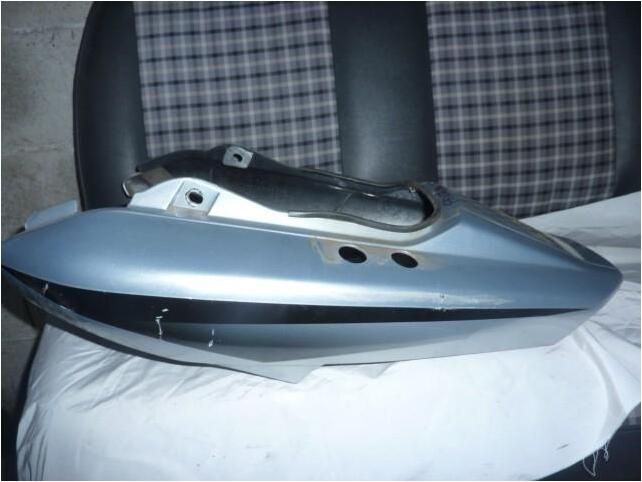 yamaha 600 fazer coque arriere - photo 2